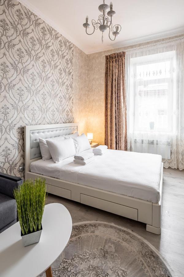 Alfa Apartments Krekhivska 11 Lviv Luaran gambar
